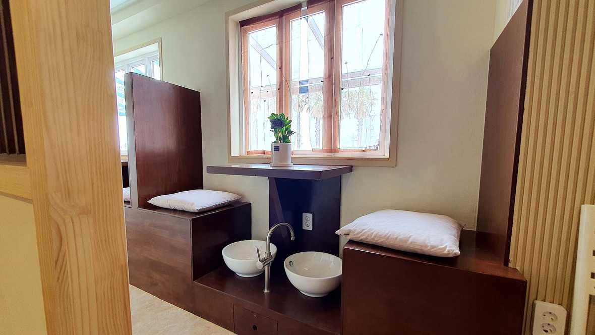 편의시설 & 서비스