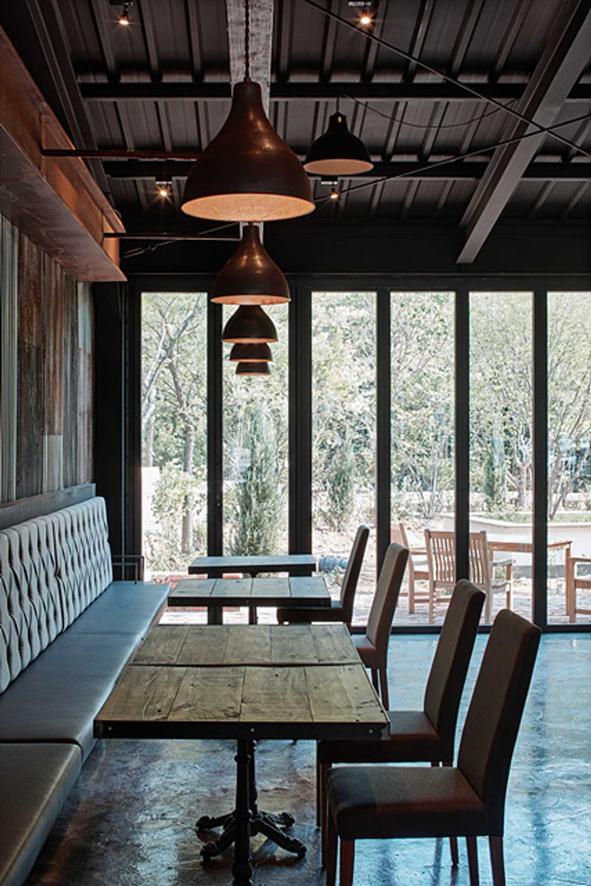 편의시설 & 서비스