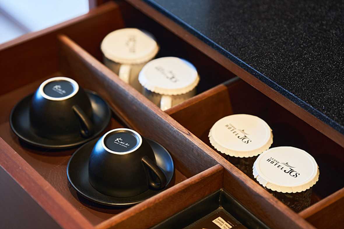 편의시설 & 서비스