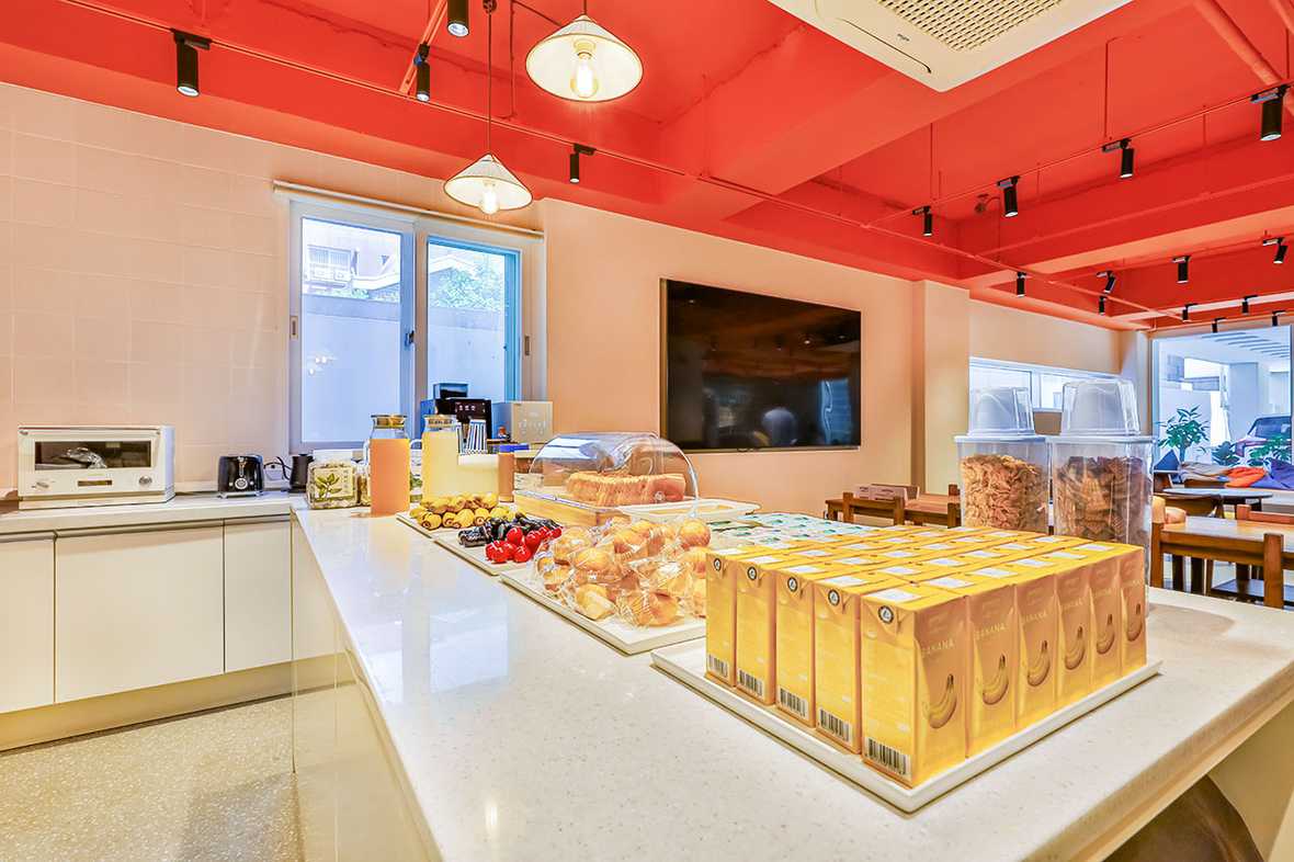 편의시설 & 서비스