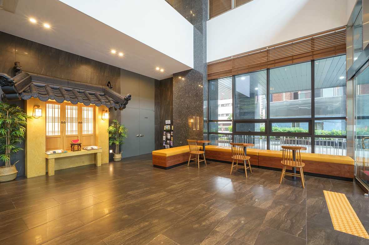 편의시설 & 서비스