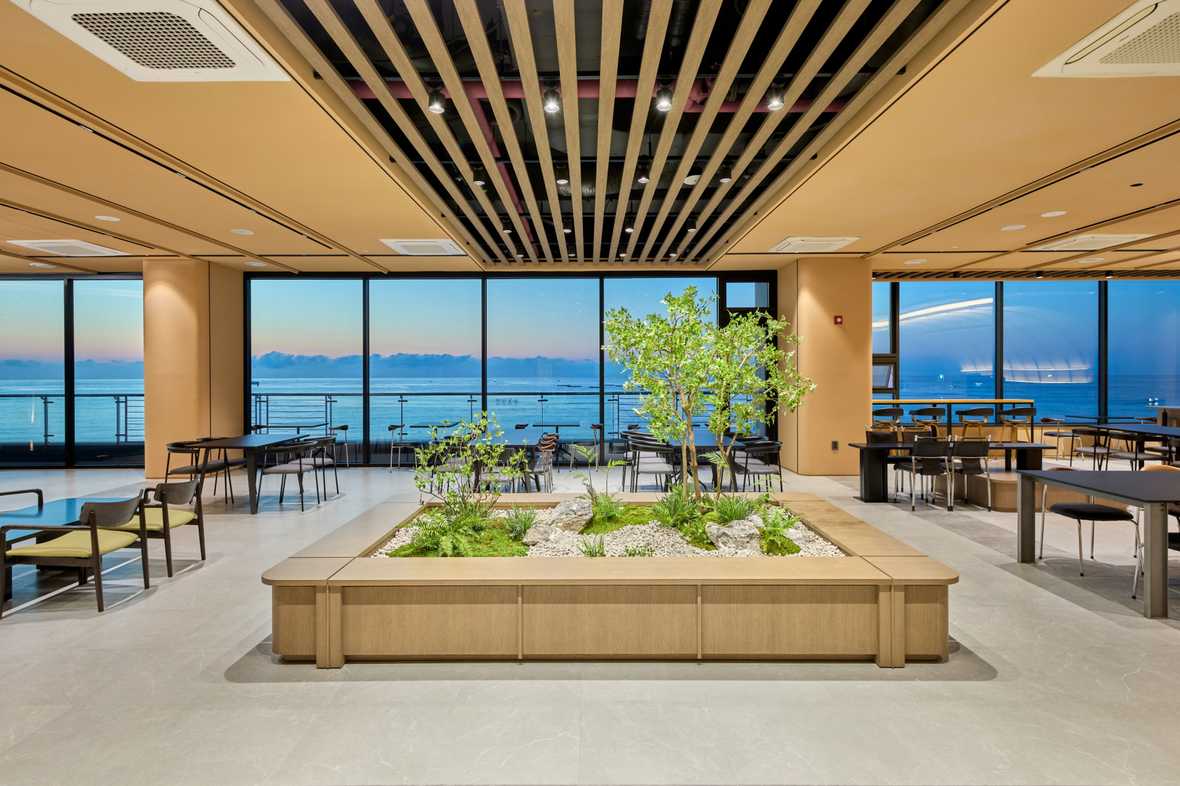 편의시설 & 서비스