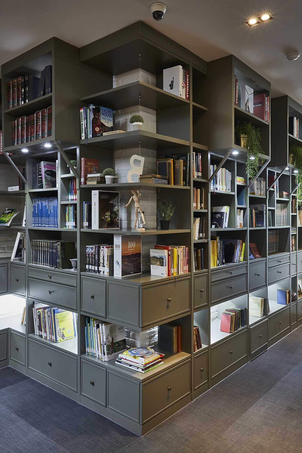 편의시설 & 서비스