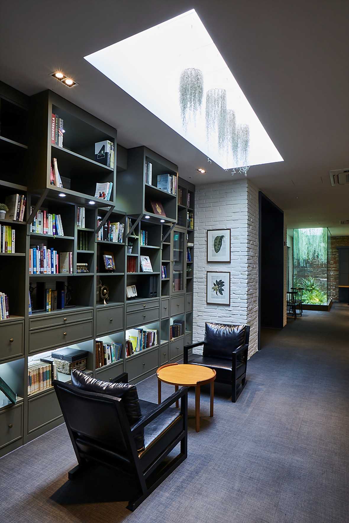 편의시설 & 서비스