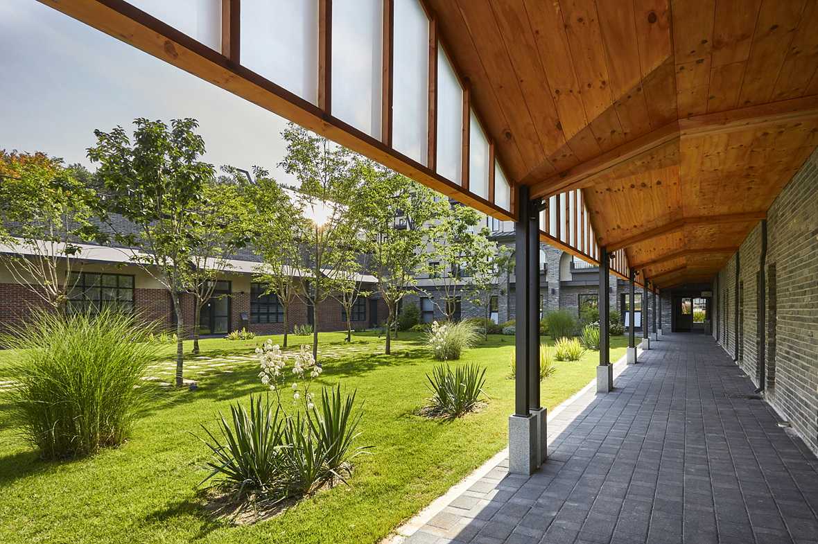 편의시설 & 서비스