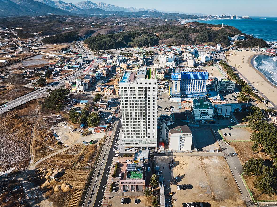 르부르 낙산 - 외관