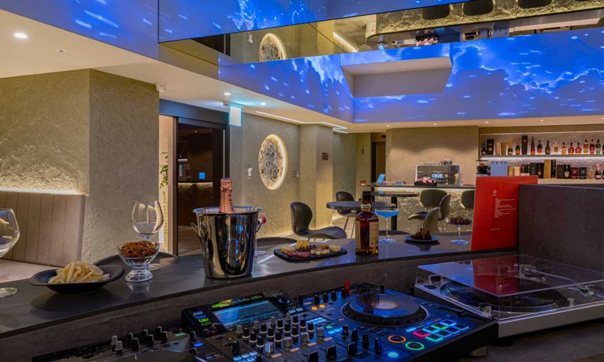 편의시설 & 서비스