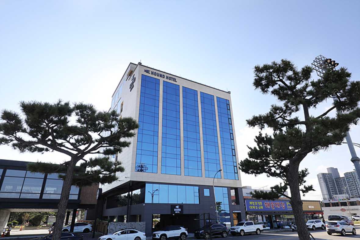 포항 하운드호텔 송도해수욕장점 - 외관