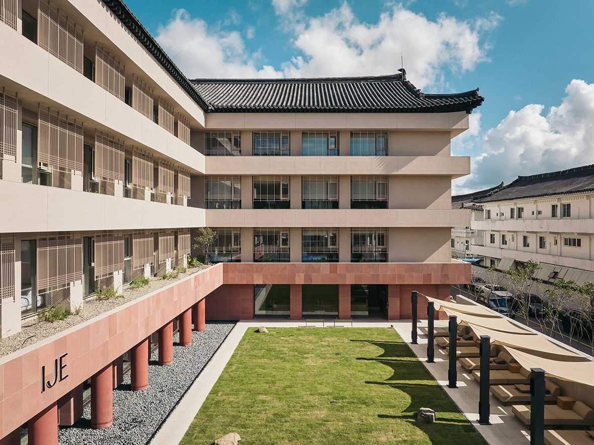 이제 경주 - 외관