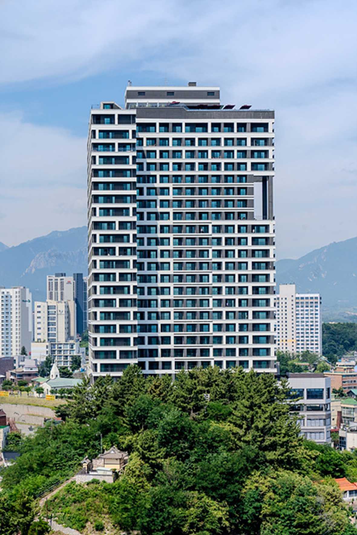 모어댄속초등대점 - 외관