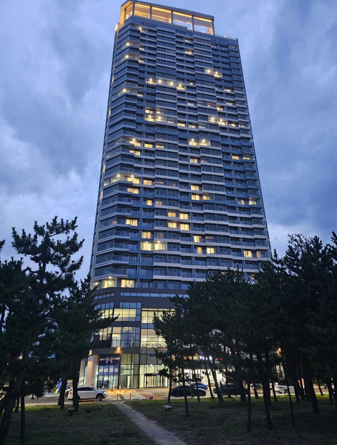 에머슨 스위트 낙산 - 메인