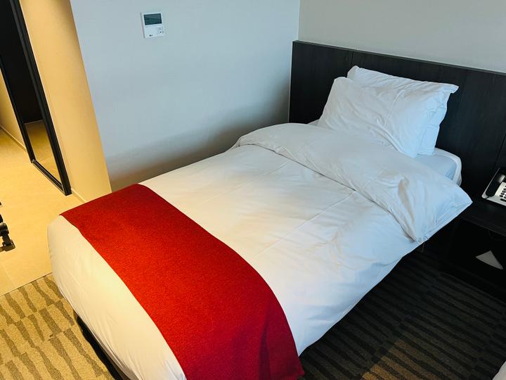 위치깡패 & 깨끗하고 안락한 룸