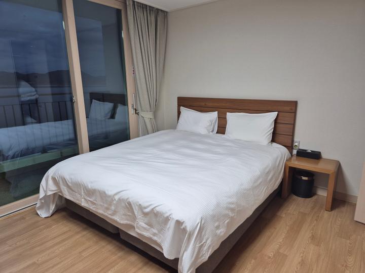 일몰과 일출 모두 멋진 곳 침대가 편합니다~