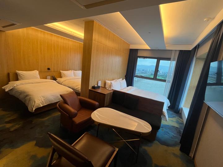 재방문 의사 높음