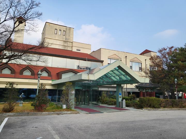 레트로 감성 객실과 물좋은 온천 ♨️ 