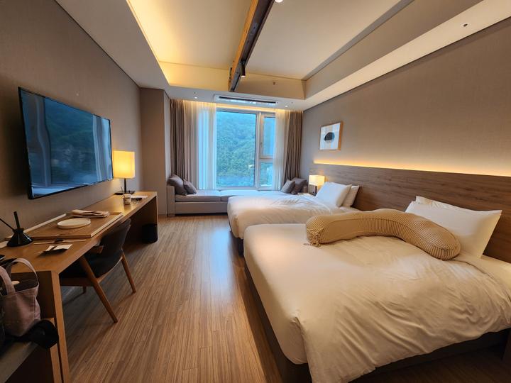 자연 속 고요한 쉼 정선파크로쉬